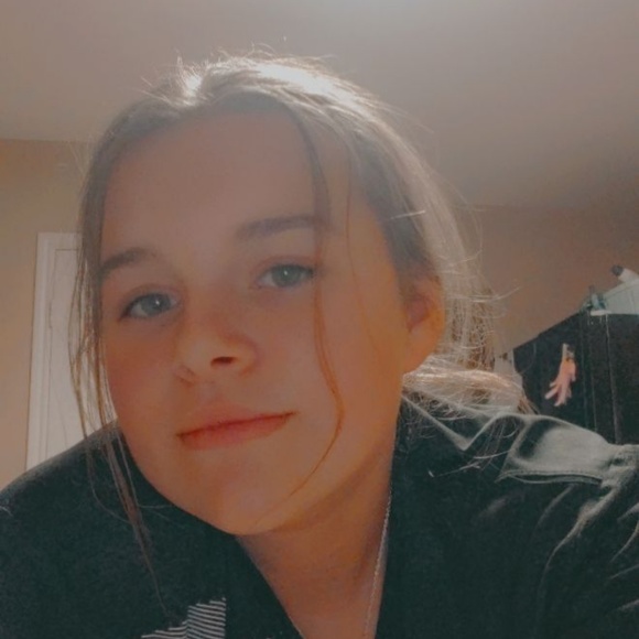 alyssa_hand13